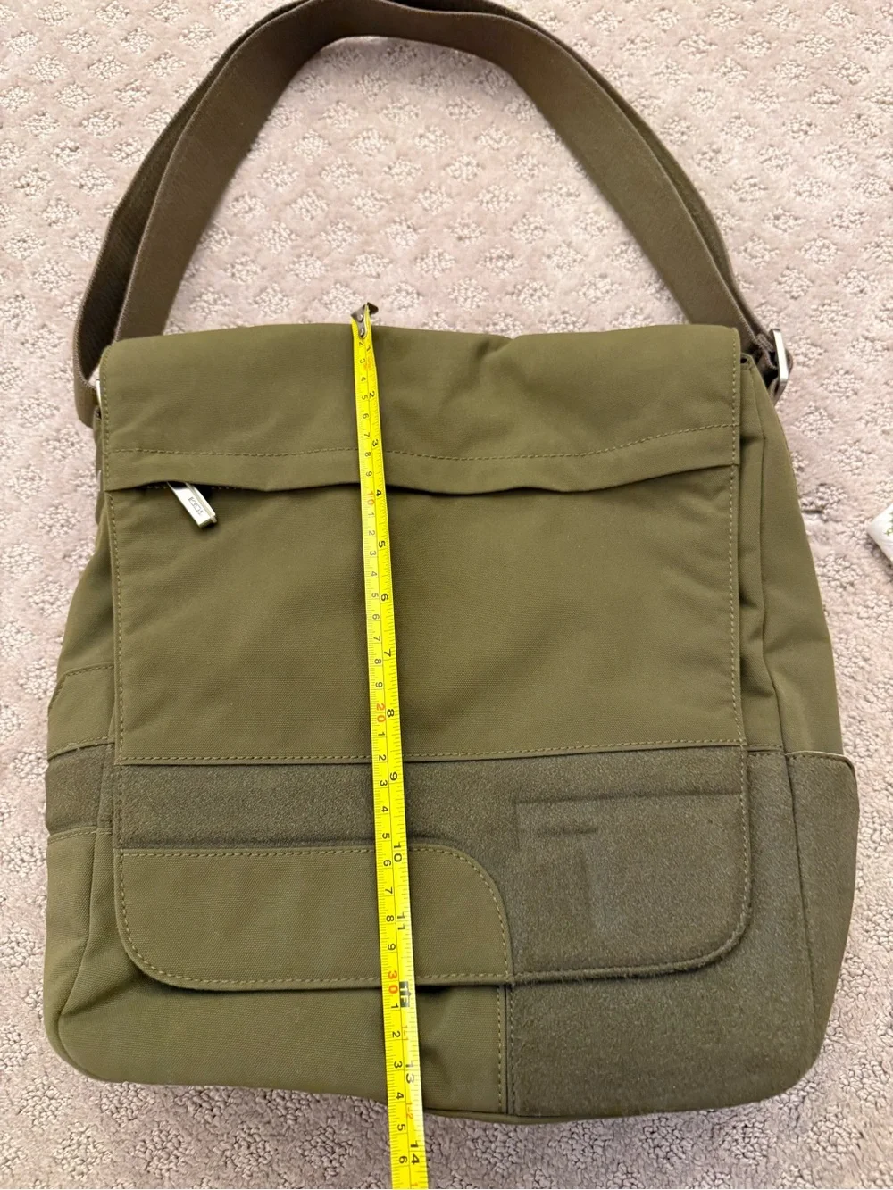 Tumi Olive Green Nylon Messenger Crossbody Laptop Travel Shoulder Bag
